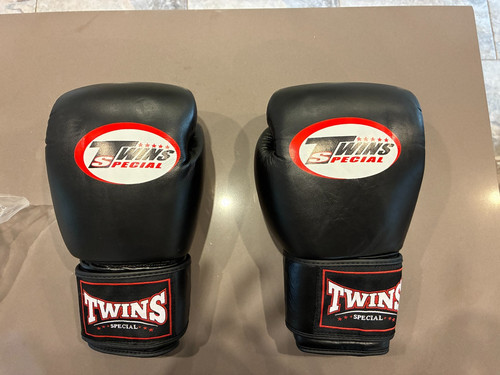 Twins special black - special,