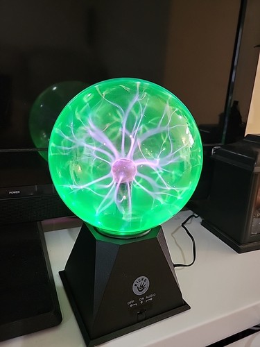 Green plasma ball - ,