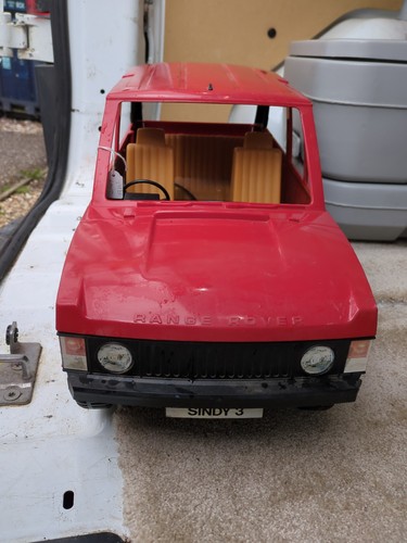 Vintage sindy range rover - range,
