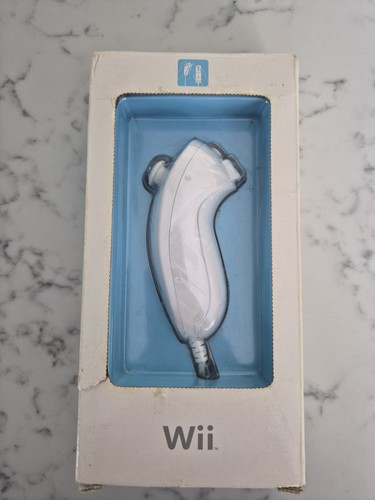 Official white wii - official,