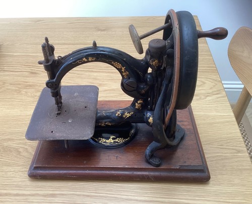 Antique wilcox gibbs chain - &,