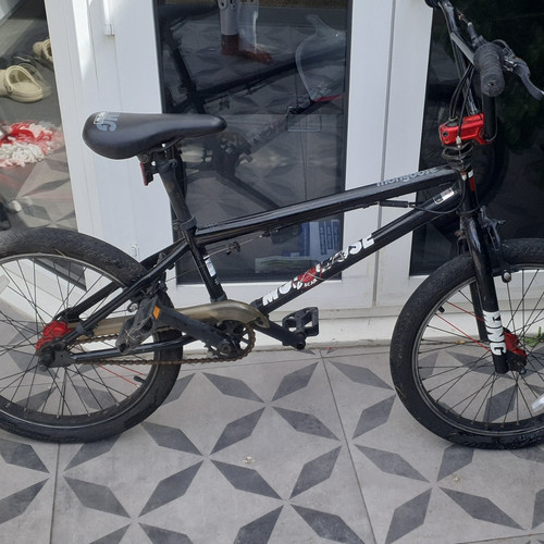 Mongoose 20in bmx bike - 20in,
