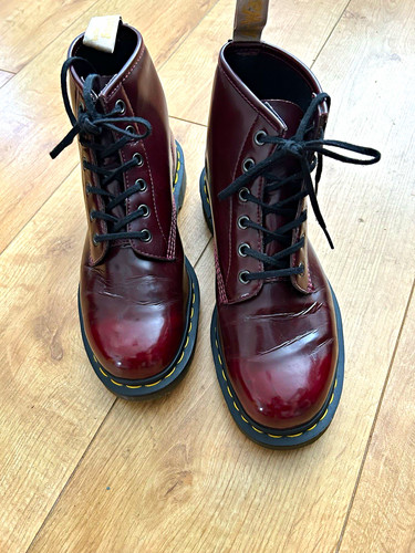 Martens vegan cherry - dr., red