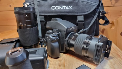 Contax 645 camera kit - 645,