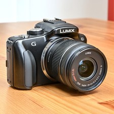 Panasonic LUMIX DMC-G3 + 14-42 mm Objektiv (16 Megapixel, Micro Four Thirds)