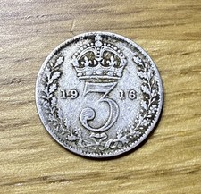 1916 King George V - Sterling Silver Threepence 3d in circulated condition 