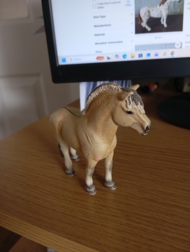 Retired schleich horse - [retired],
