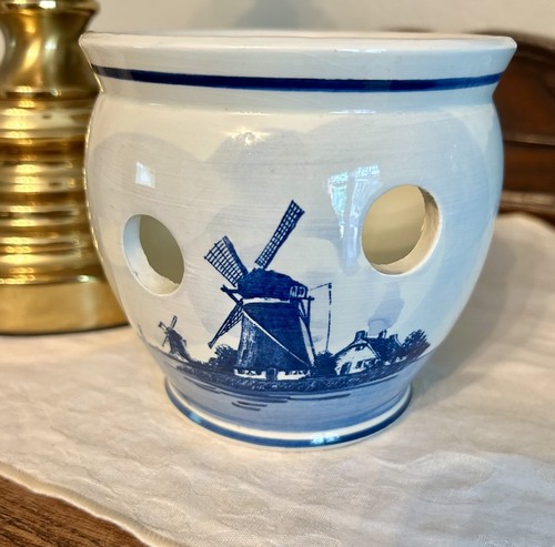 Vtg delft blue white - vtg, tulip