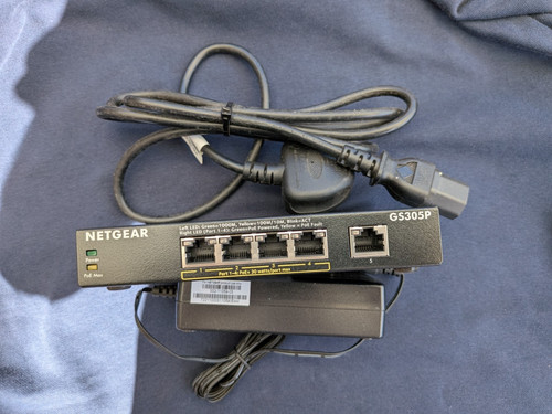 Netgear gs305p unmanaged poe - netgear,