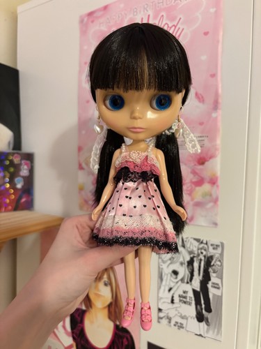 Neo blythe doll love mission - blythe,