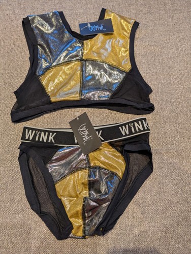 Dance pole costume - wear, wink