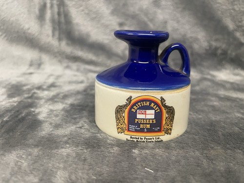 Royal navy pussers rum - ***royal,