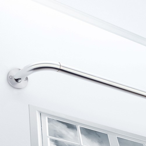 Extendable metal curtain - curtain, pole
