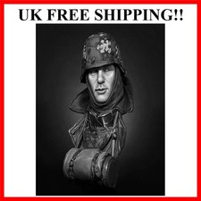 Resin Figure 1/10 ancient man