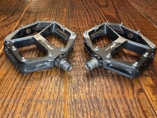 Shimano Deore XT PD-M8040 ML Flat Platform Pedals 9/16 Mountain Bike MTB BMX