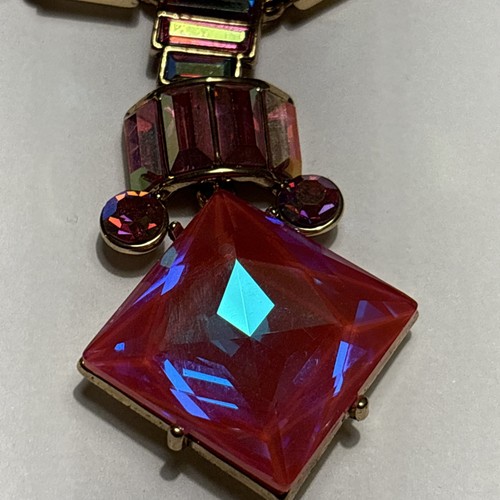 Butler wilson pink - &,