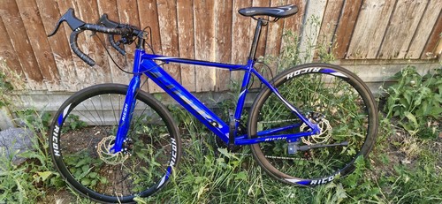 Road bike fuji - road,