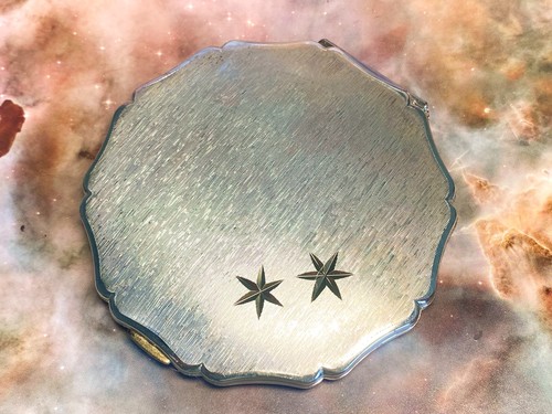 Silver plate with stars queen - plate,