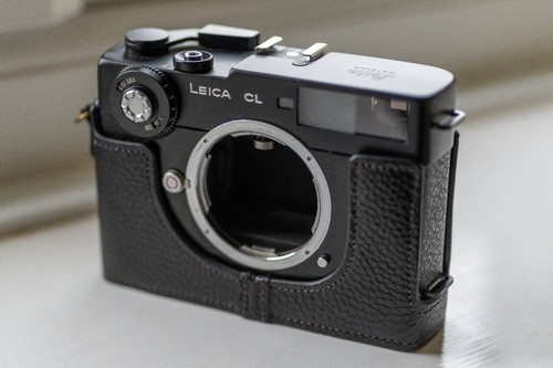 Leica 35mm film rangefinder - cl,