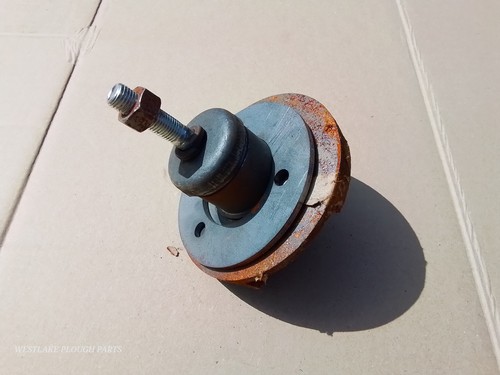 Ferguson plough disc center - disc,