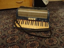 Orfeo accordion (120 bass, 41