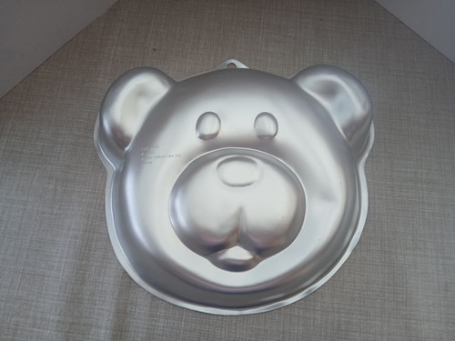 Wilton teddy bear cake - wilton,