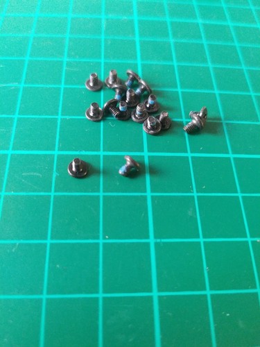 Laptop screws various sizes - laptop,