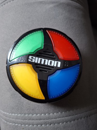 Hasbro simon says mini - simon,