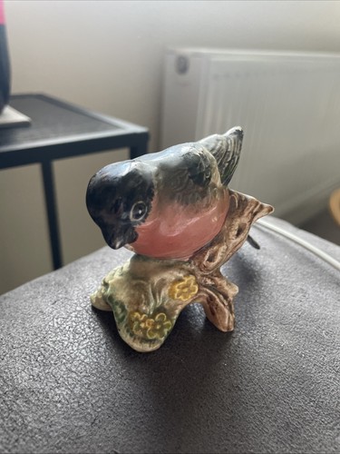 Beswick bullfinch model 1042 - bullfinch,