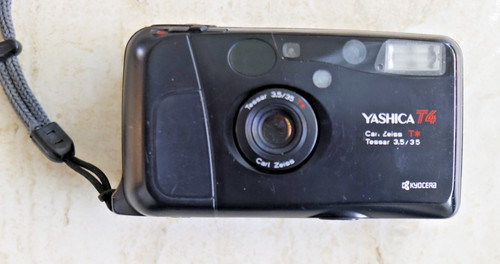 Yashica 35mm film camera - t4,