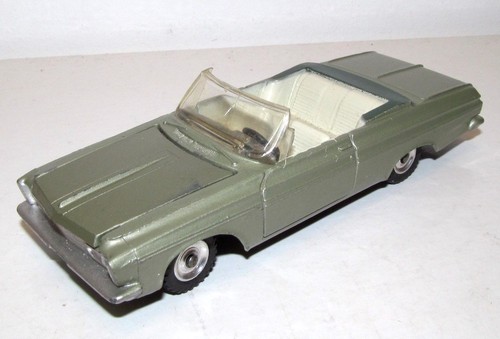 Dinky toys 137 plymouth - dinky,