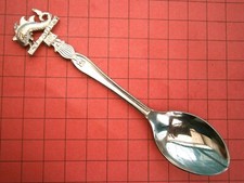 SB485*) Vintage Poole Pottery Dorset Fish logo 3D Souvenir Collectors spoon 