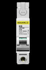 SQUARE D 32 AMP CURVE C 10kA