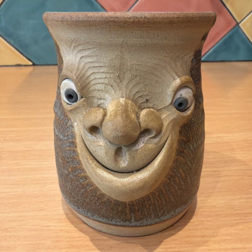 Vintage muggins pottery - muggins, happy