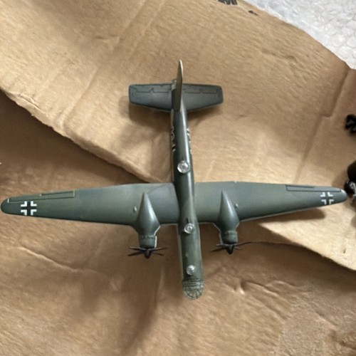 Diecast metal wwii style - diecast,