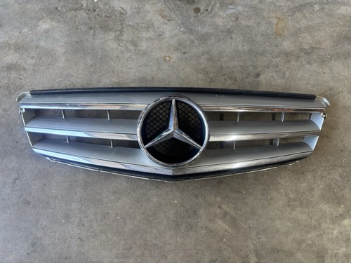 Mercedes w204 grill - mercedes,
