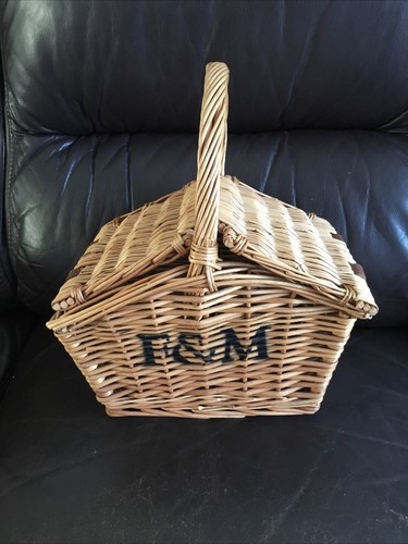 Fortnum and mason - fortnum,