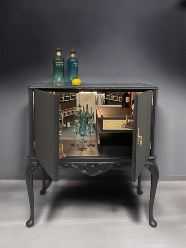 Queen annie style drinks - queen,