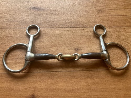 Sweet iron lozenge - , hanging