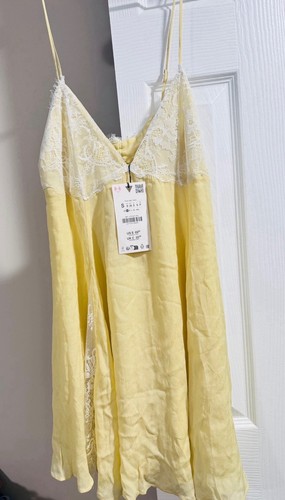 Zara dress with neckline - zara,