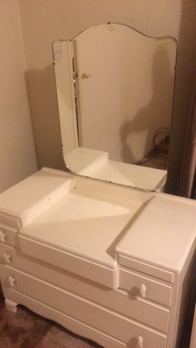 Vintage dressing table with - table,