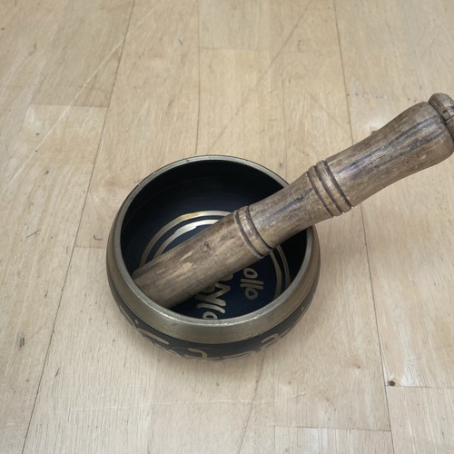 Tibetan buddhist singing - tibetan, bowl