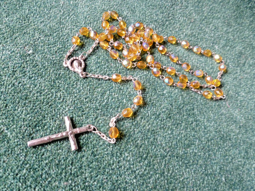 Gold coloured faceted glass - coloured,