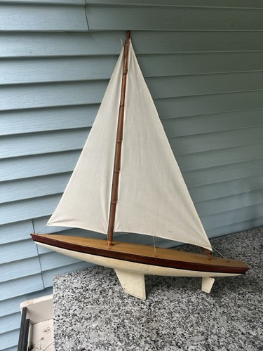 Vintage wood pond racing - vintage,