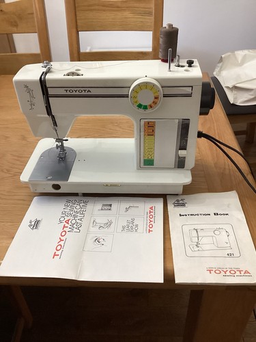 Toyota 421 sewing - 421, machine