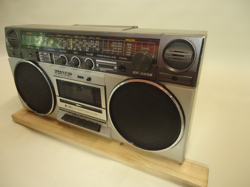 Sharp 5858 boombox - sharp,