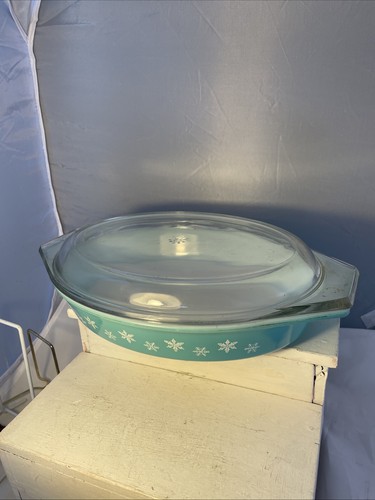 Vintage pyrex snowflake - vintage, gaiety