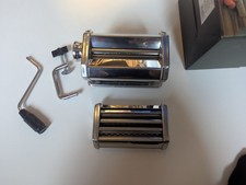 Amos Italian Pasta Machine In Silver - used once - Boxed.