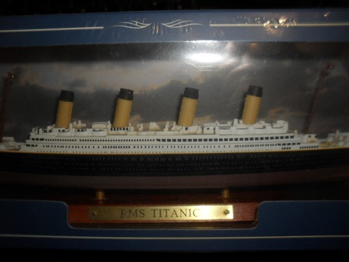 Atlas 7572 001 - -, scale