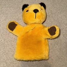 SOOTY & SWEEP SOOTY  HAND